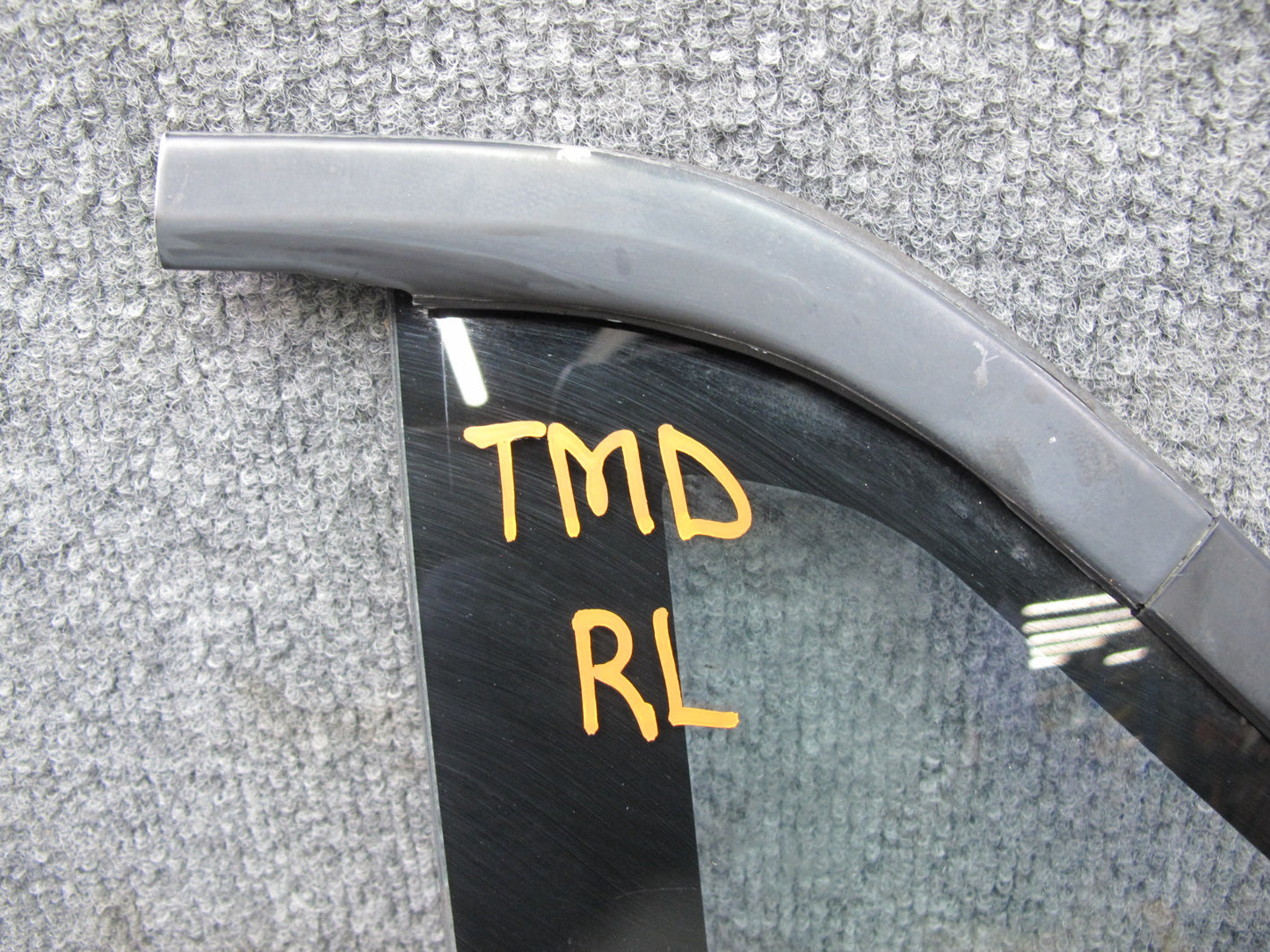 85-89 Toyota MR2 AW15 Rear Left Quarter Window Glass w Molding OEM