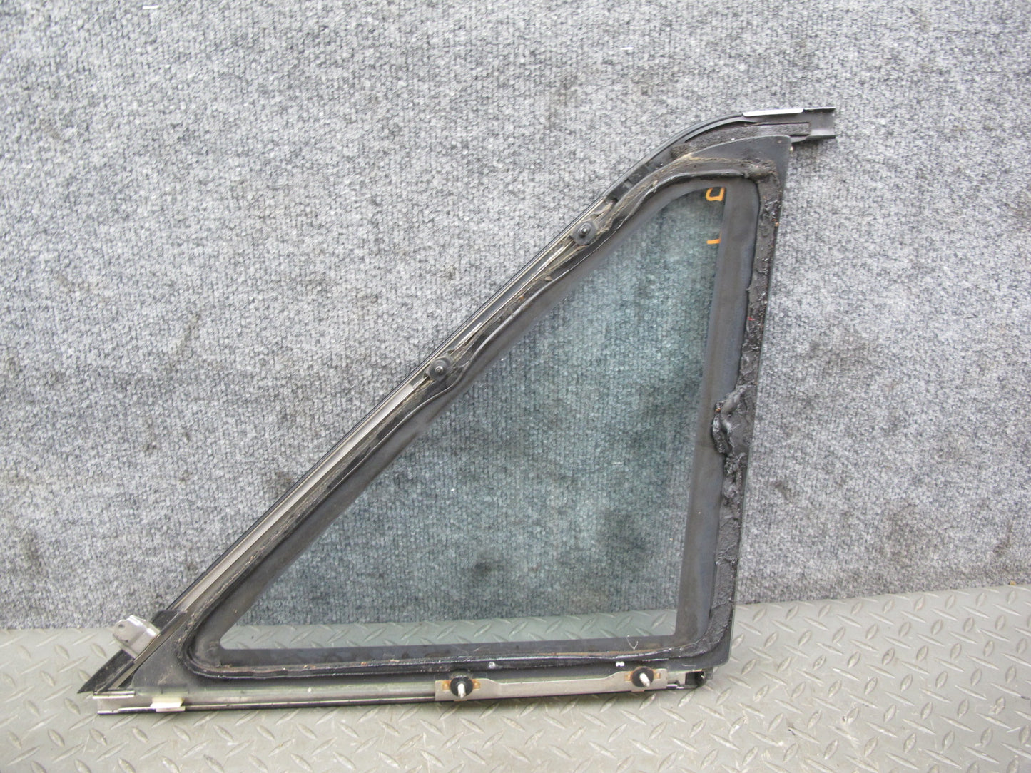 85-89 Toyota MR2 AW15 Rear Left Quarter Window Glass w Molding OEM