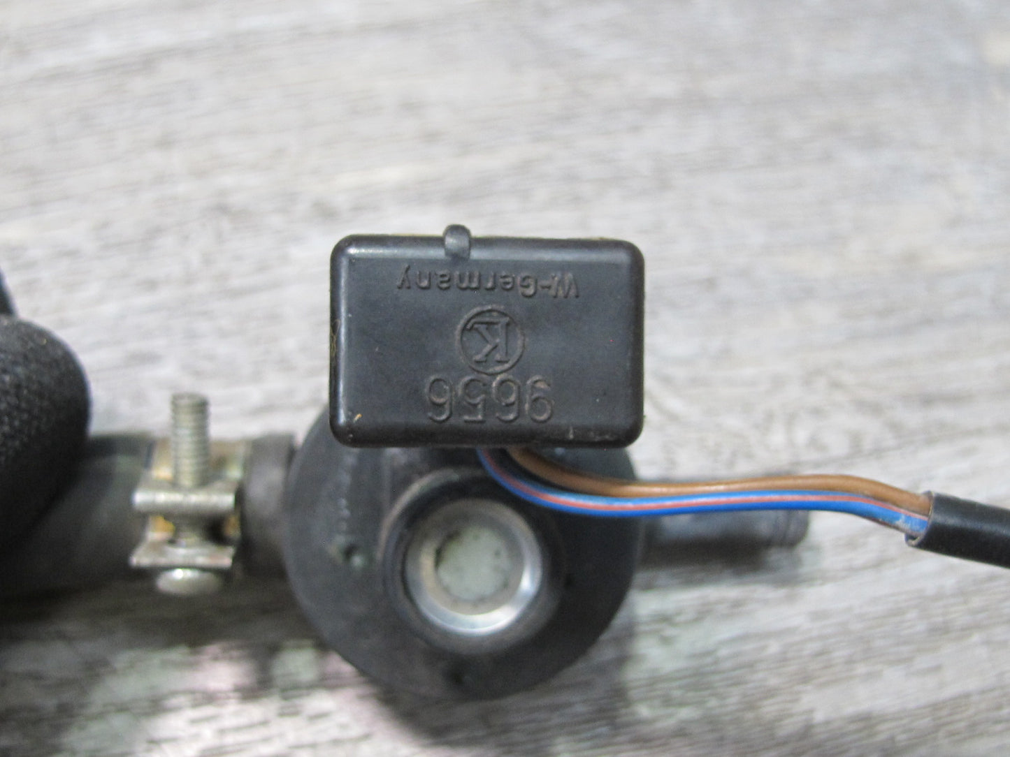 1987-1995 Porsche 928 S Engine Radiator Hose Pipe Line Pressure Switch
