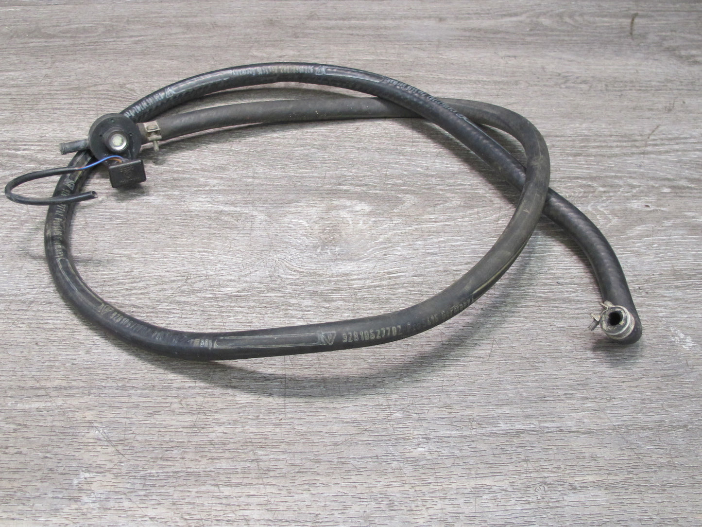 1987-1995 Porsche 928 S Engine Radiator Hose Pipe Line Pressure Switch