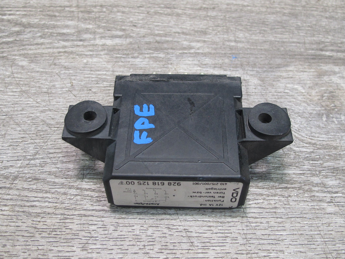 1984-1991 Porsche 928 S VDO Central Locking Control Module 92861812500