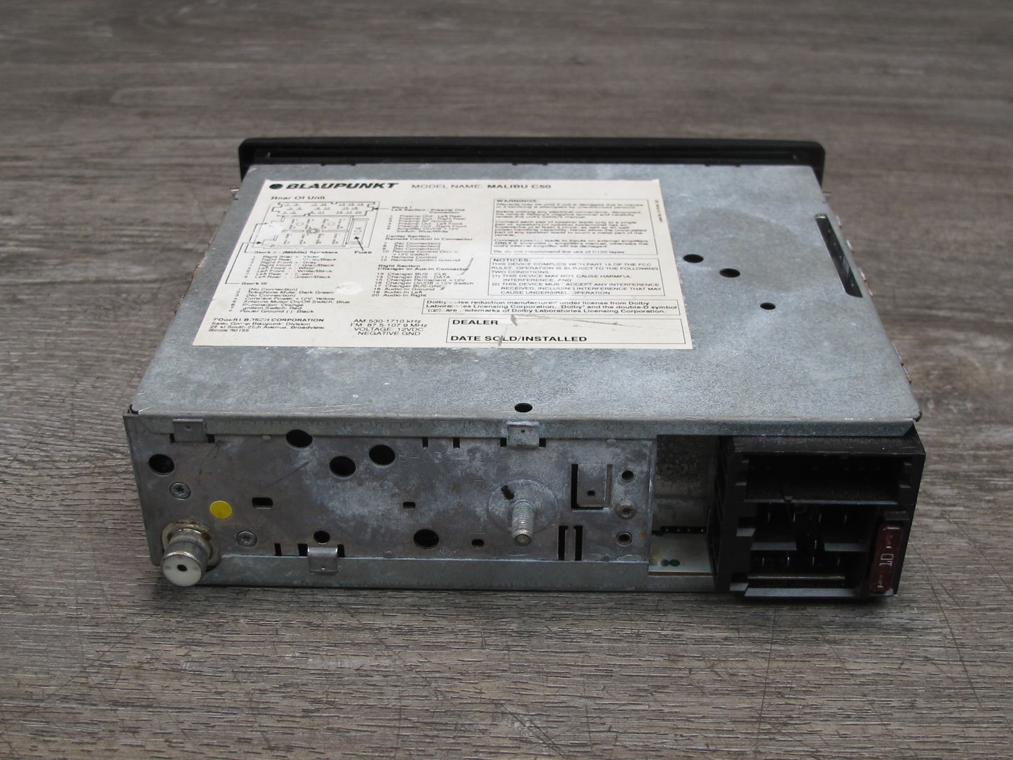 Blaupunkt Malibu C50 Am/fm Radio Cassette Player w Faceplate Case & Wiring