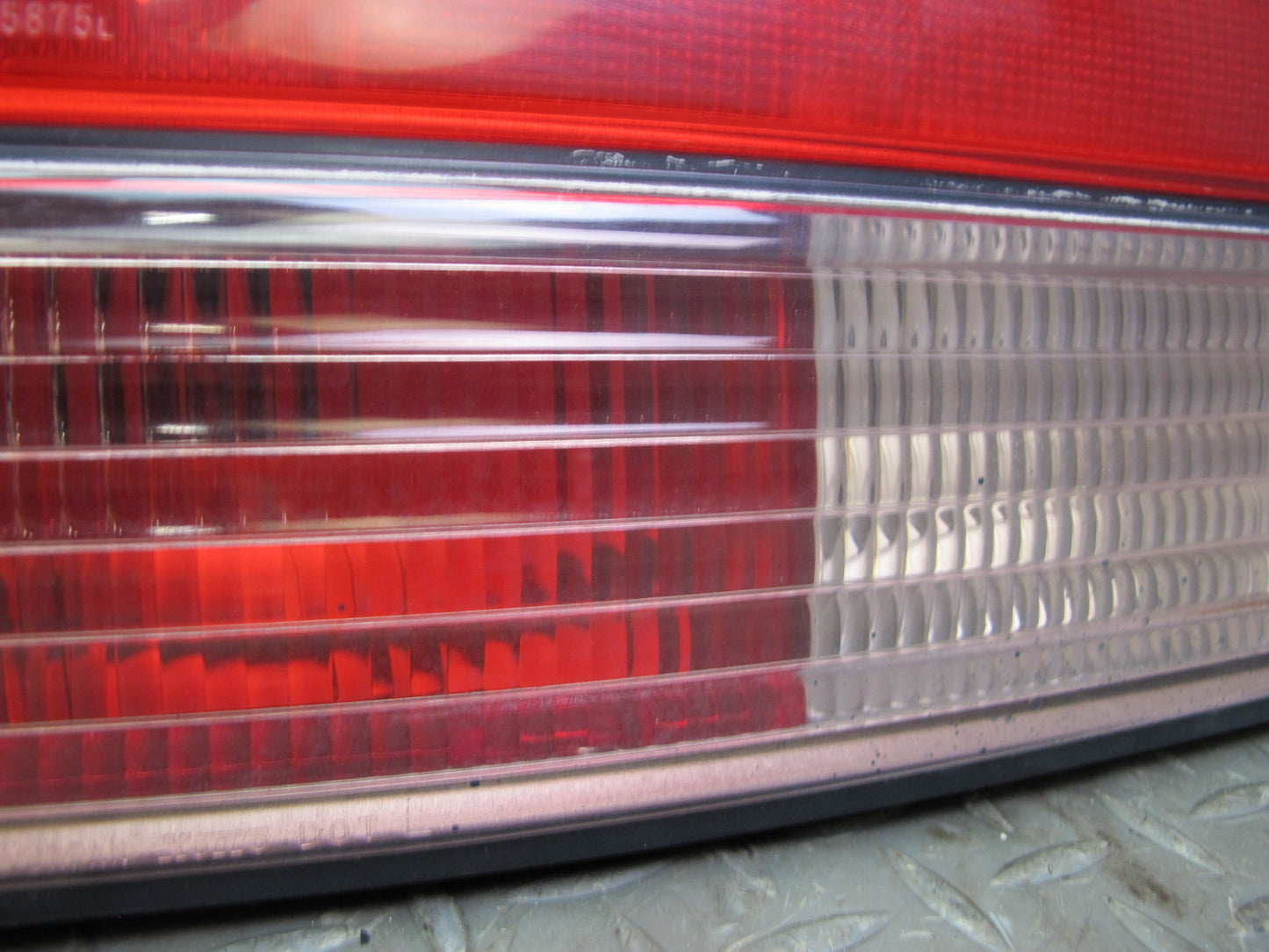 95-96 Lexus JZZ31L SC400 SC300 Rear Left Tail Light Lamp OEM