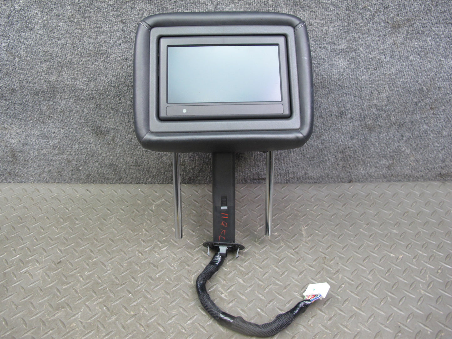 2015-2017 Infiniti QX80 Front Left Seat Leather Headrest  w Screen WO Limited