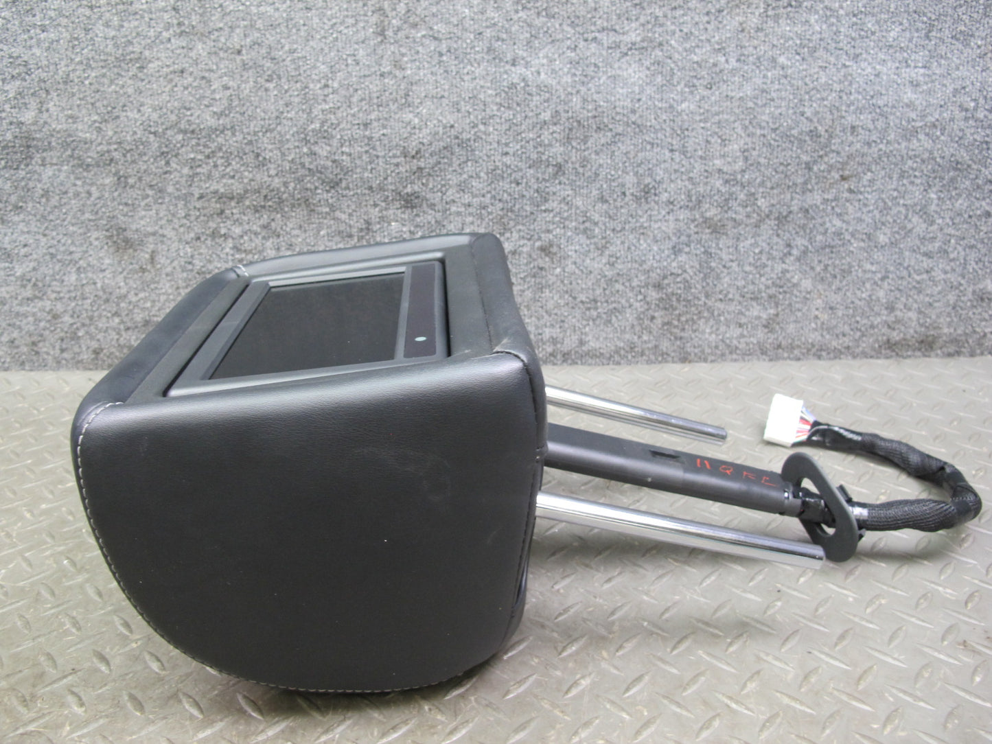 2015-2017 Infiniti QX80 Front Left Seat Leather Headrest  w Screen WO Limited