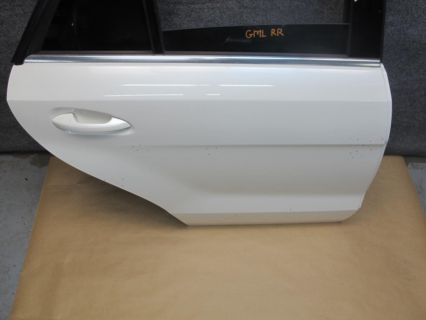 2012-2019 Mercedes W166 ML GLE Rear Right Side Door Shell Panel Cover W/ Glass