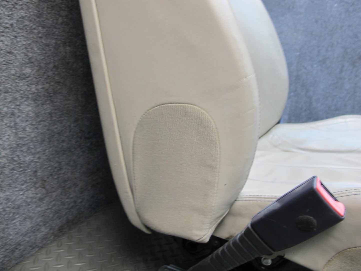 07-11 Bentley Continental GTC Convertible Front & Rear Leather Seat Beige Set