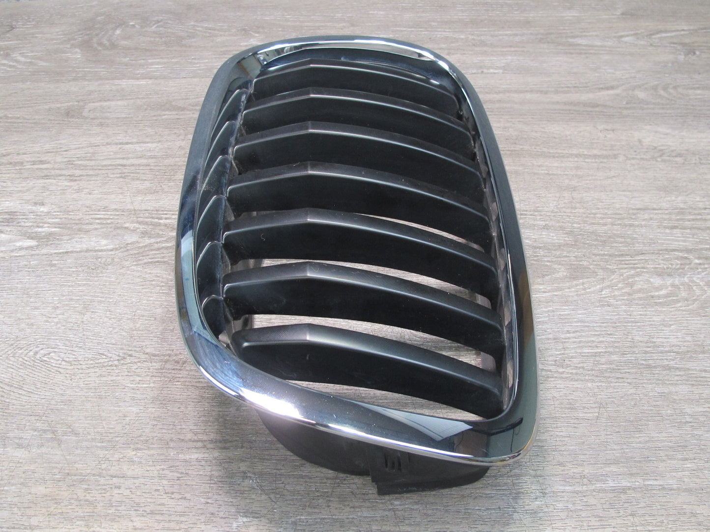 08-14 BMW E71 X6 Front Left Hood Kidney Grille 7305589 OEM