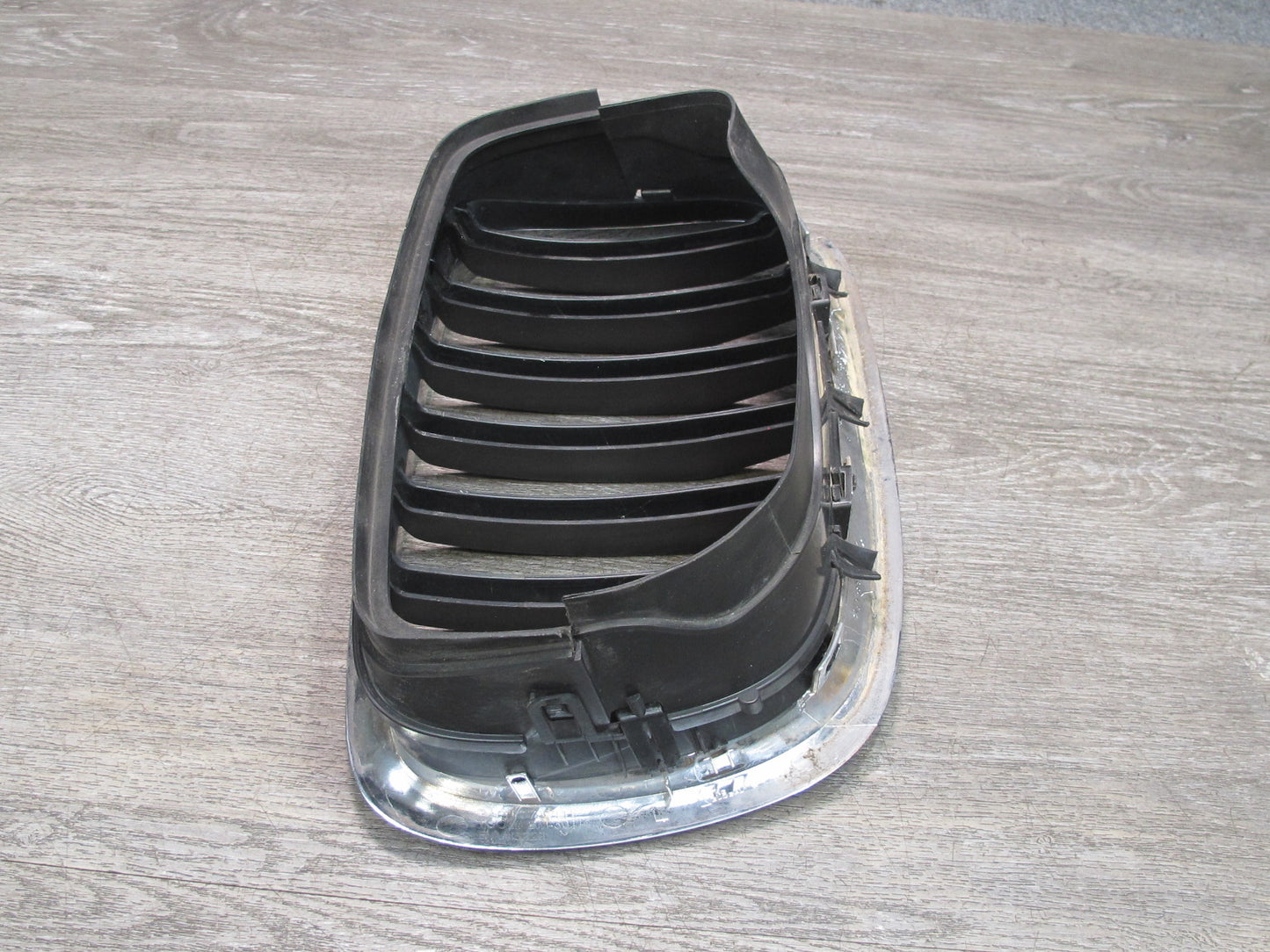 08-14 BMW E71 X6 Front Left Hood Kidney Grille 7305589 OEM