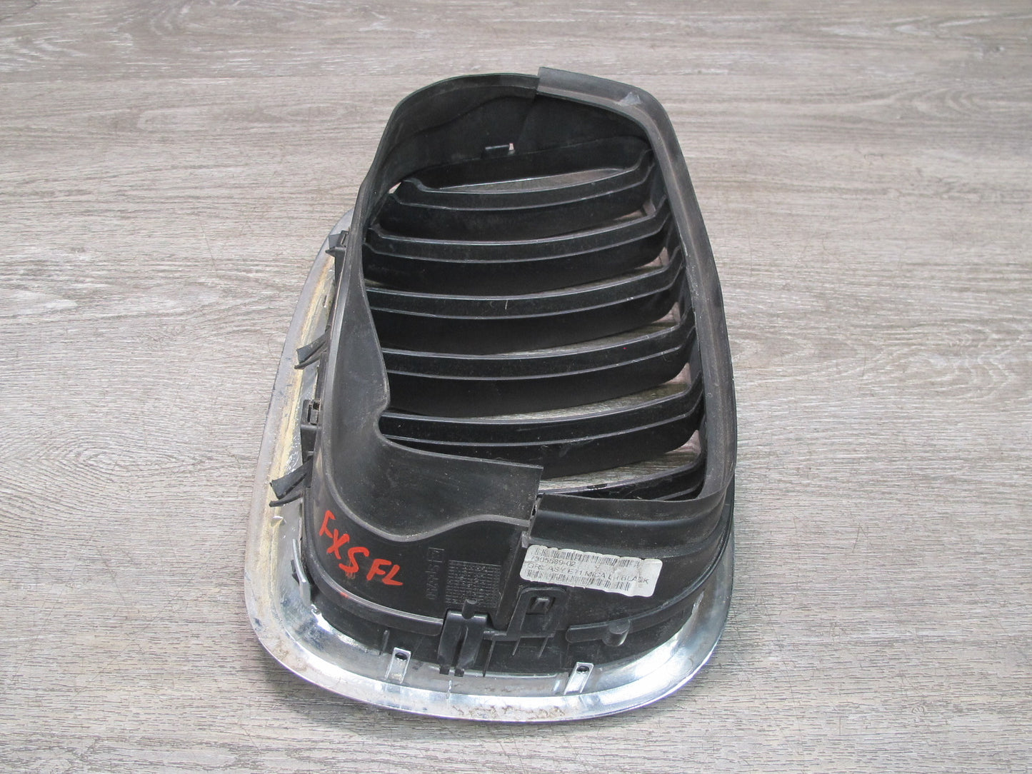 08-14 BMW E71 X6 Front Left Hood Kidney Grille 7305589 OEM