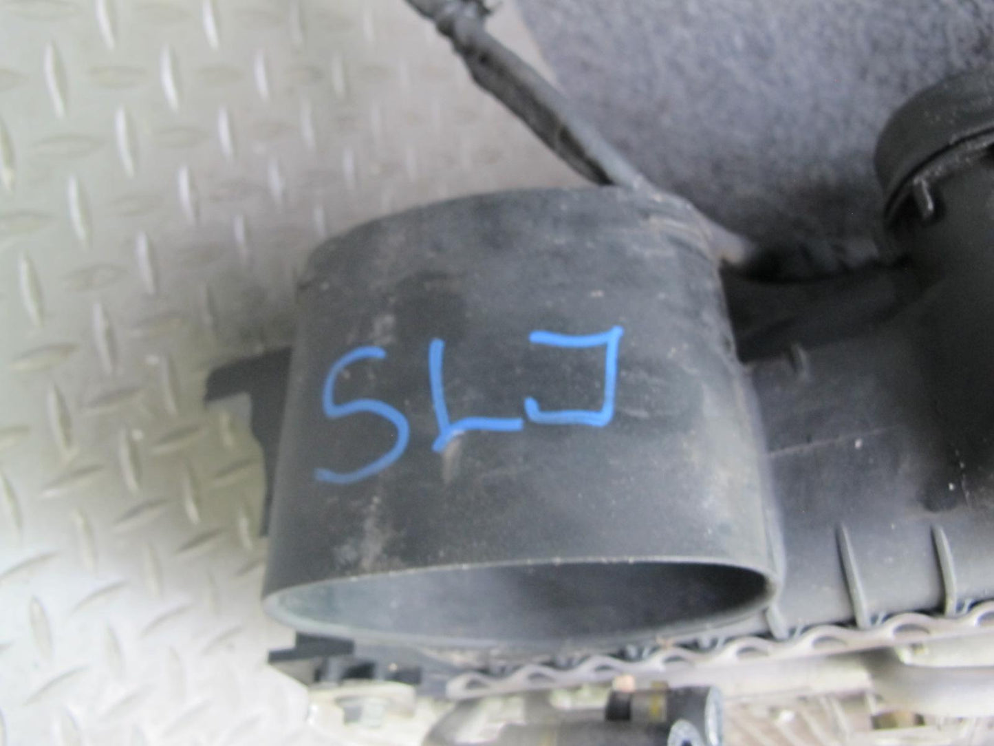 03-06 Mercedes R230 SL500 Engine Radiator Condenser Oil Cooler Fan Shroud OEM