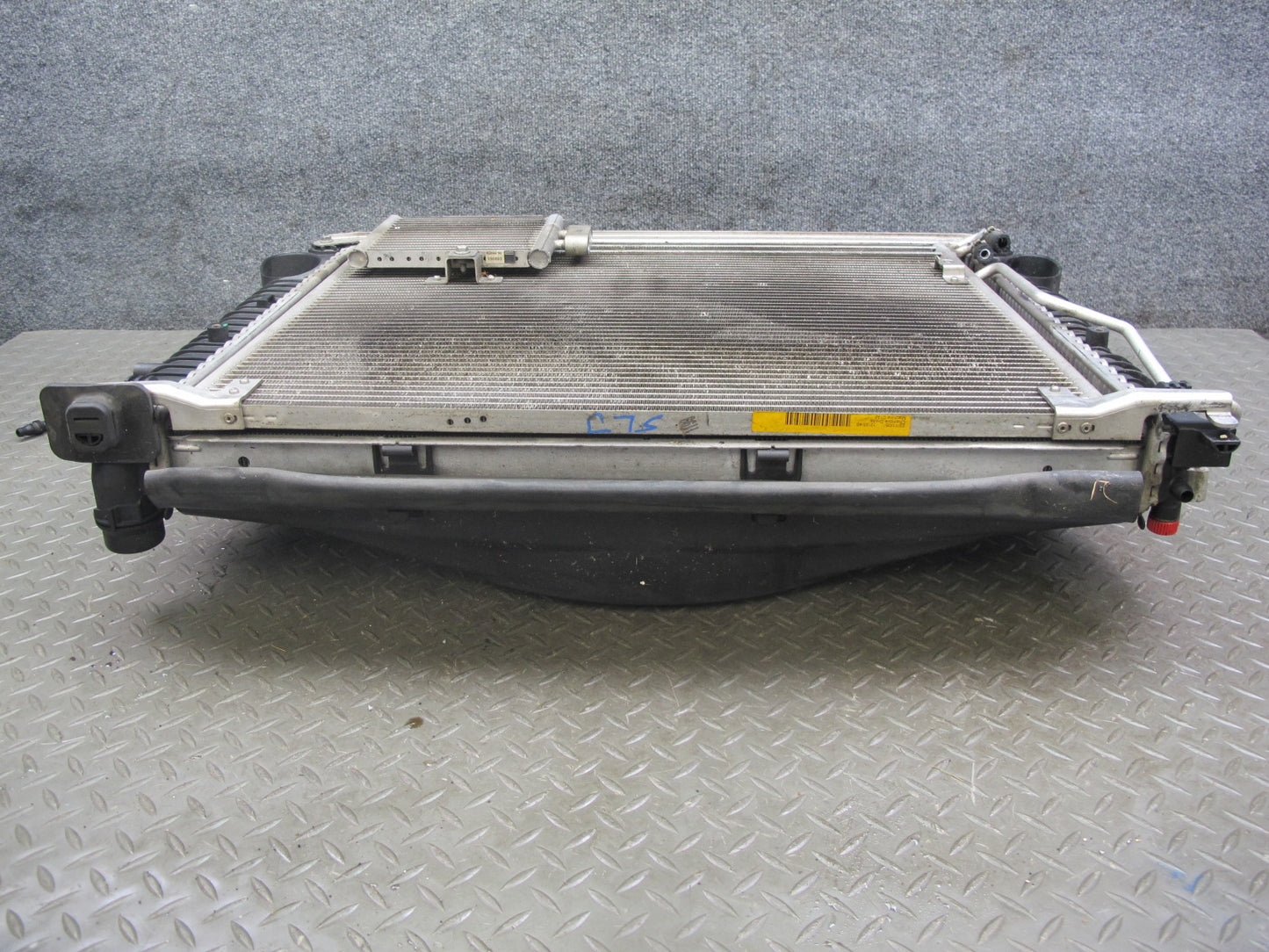 03-06 Mercedes R230 SL500 Engine Radiator Condenser Oil Cooler Fan Shroud OEM