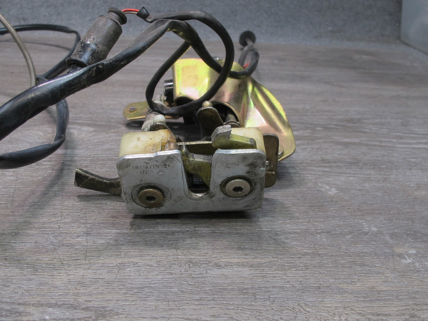 1983-1986 Porsche 928 S Right Pass Side Door Lock Latch Wire Harness Assembly