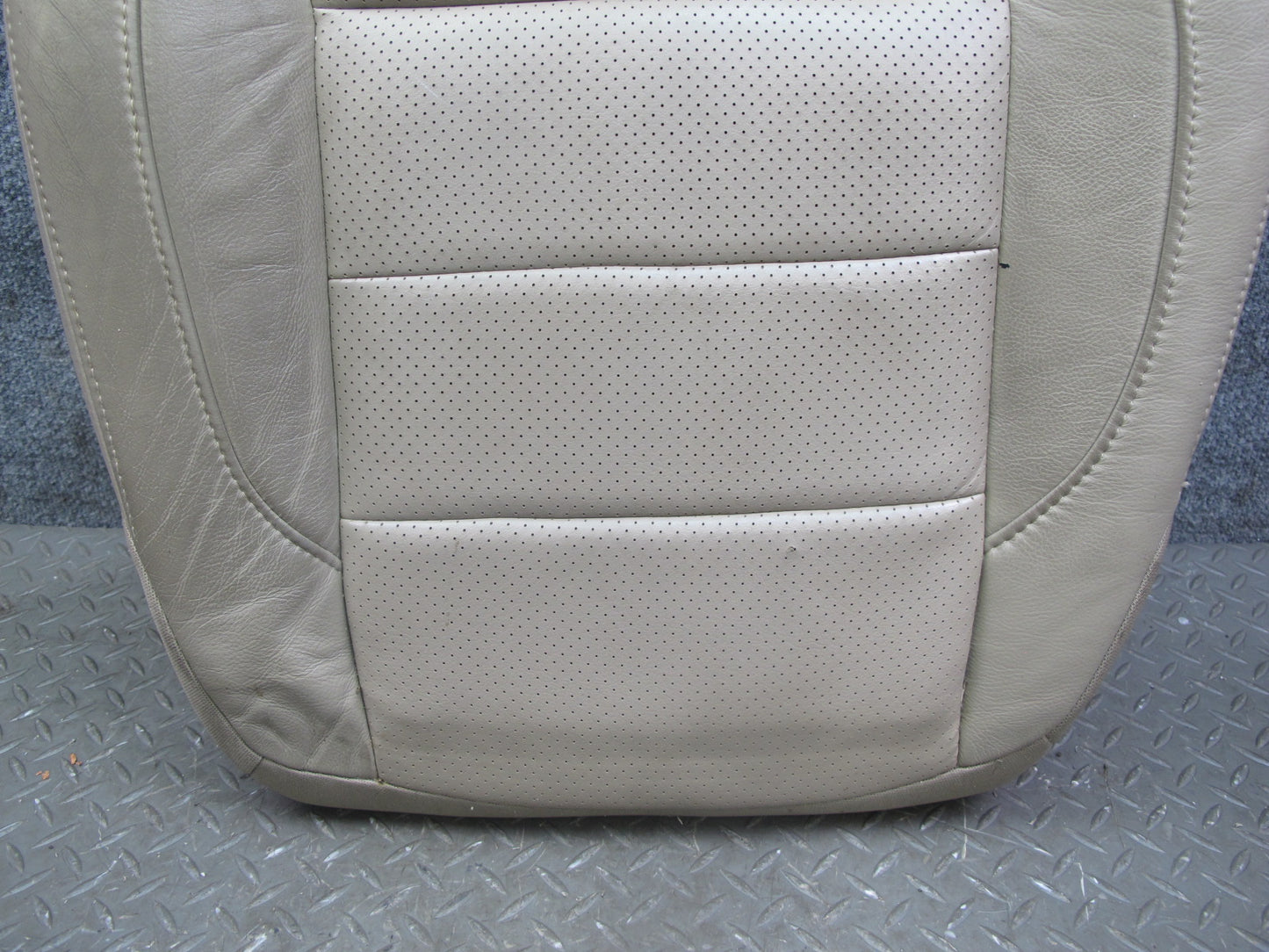 2012-2019 Mercedes W166 ML GLE Front Left Side Seat Lower Leather Cushion