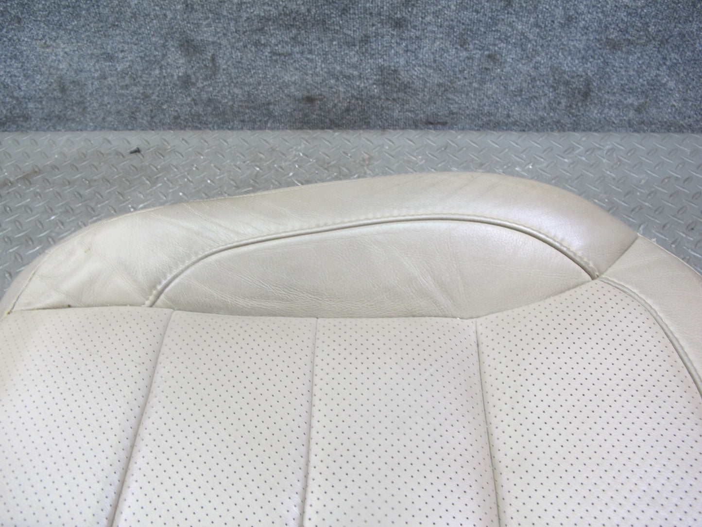2012-2019 Mercedes W166 ML GLE Front Left Side Seat Lower Leather Cushion