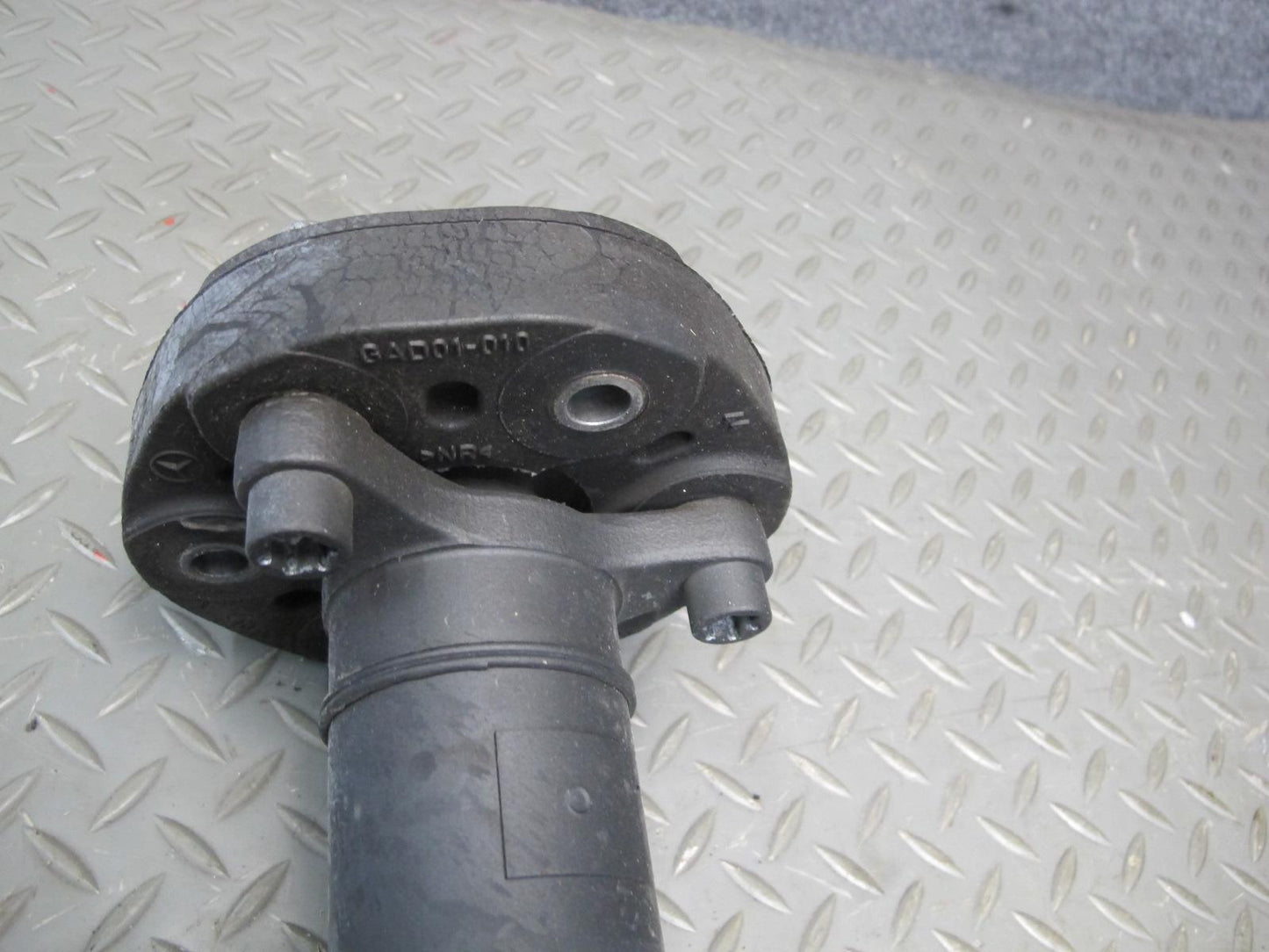 03-06 Mercedes R230 SL500 722.9 A/T Rear Driveshaft Drive Shaft OEM