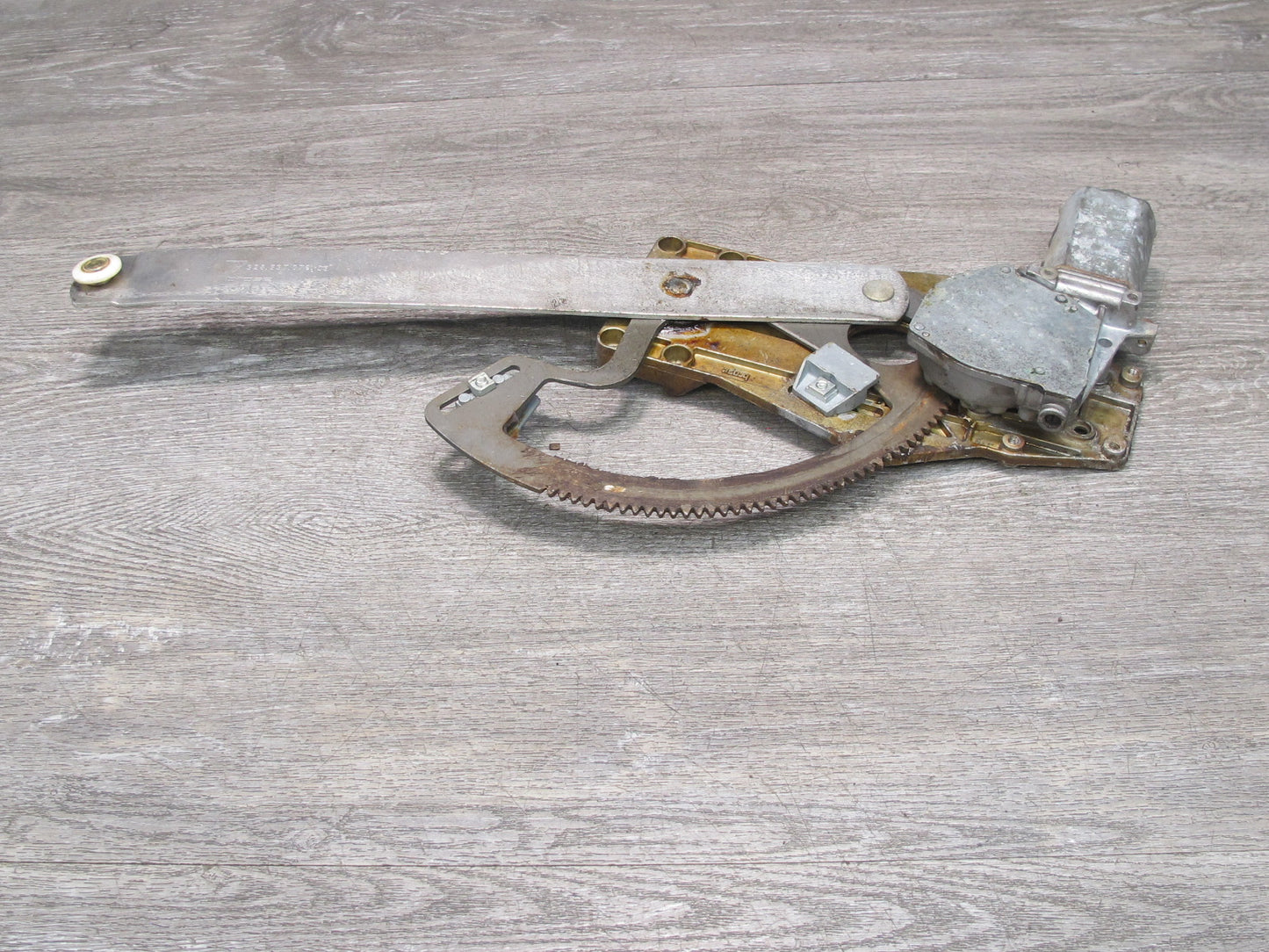 1984-1995 Porsche 928 S Front Right Pass Side Door Window Regulator W/ Motor