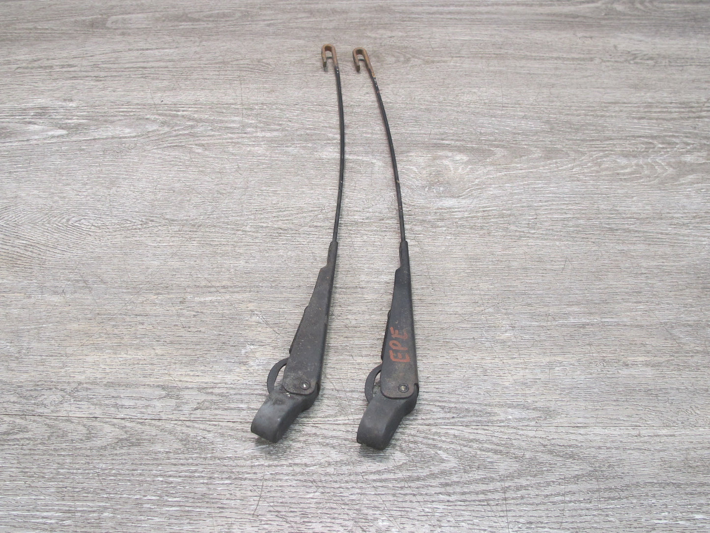 1983-1995 Porsche 928 S Front Left & Right Side Windshield Wiper Arm Set of 2