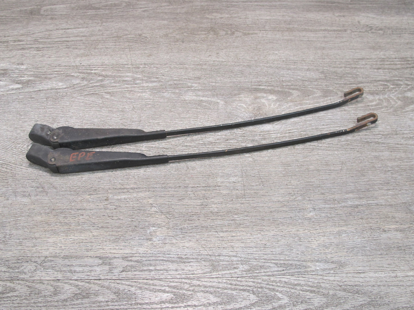 1983-1995 Porsche 928 S Front Left & Right Side Windshield Wiper Arm Set of 2