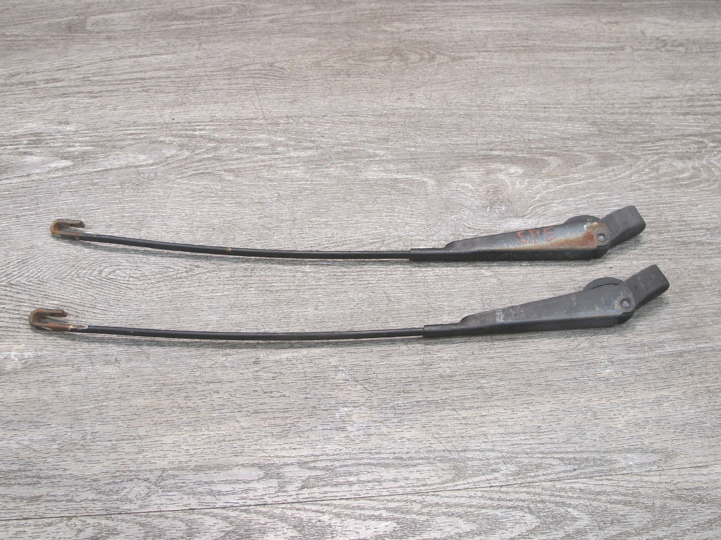 1983-1995 Porsche 928 S Front Left & Right Side Windshield Wiper Arm Set of 2