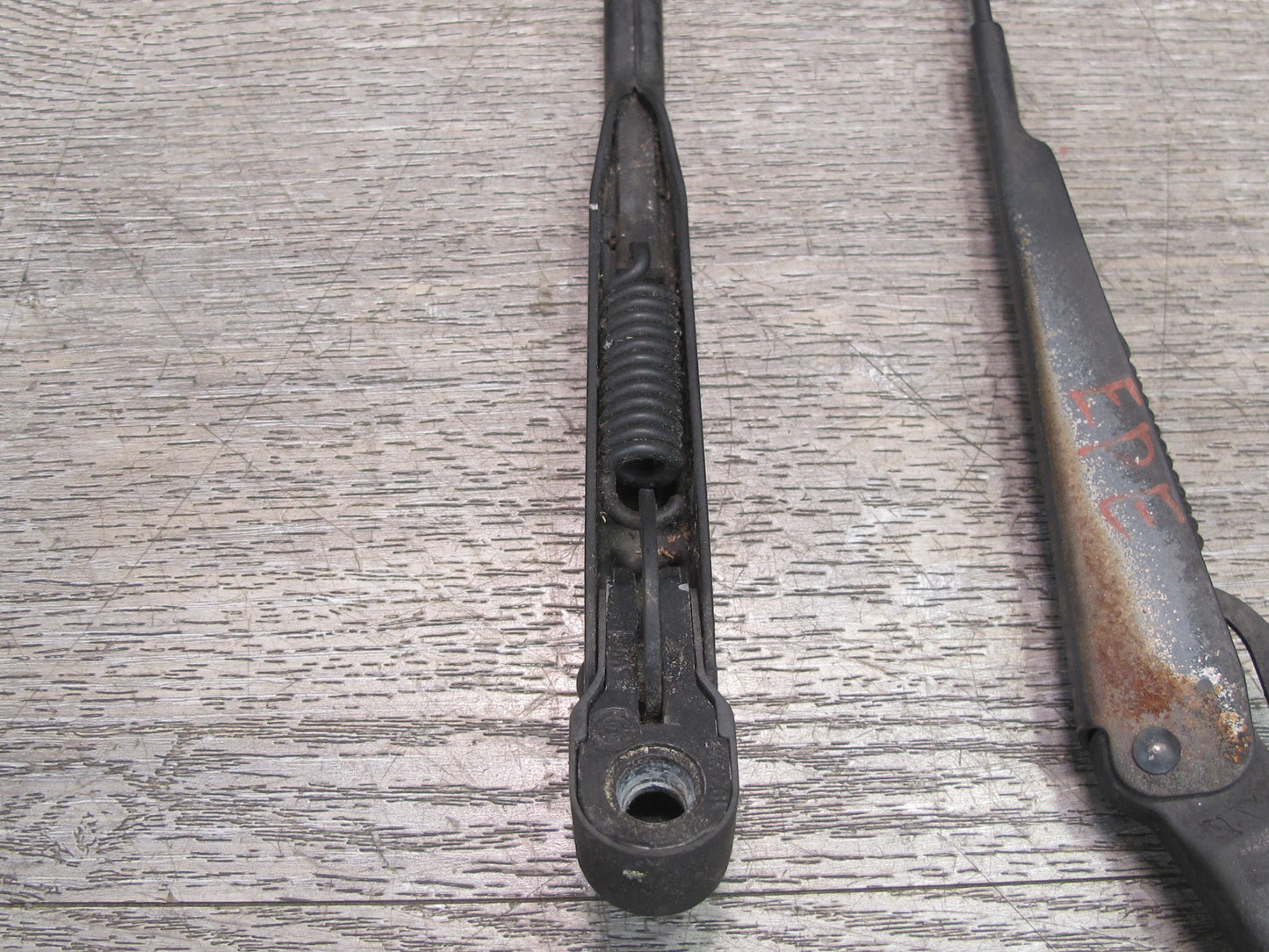 1983-1995 Porsche 928 S Front Left & Right Side Windshield Wiper Arm Set of 2