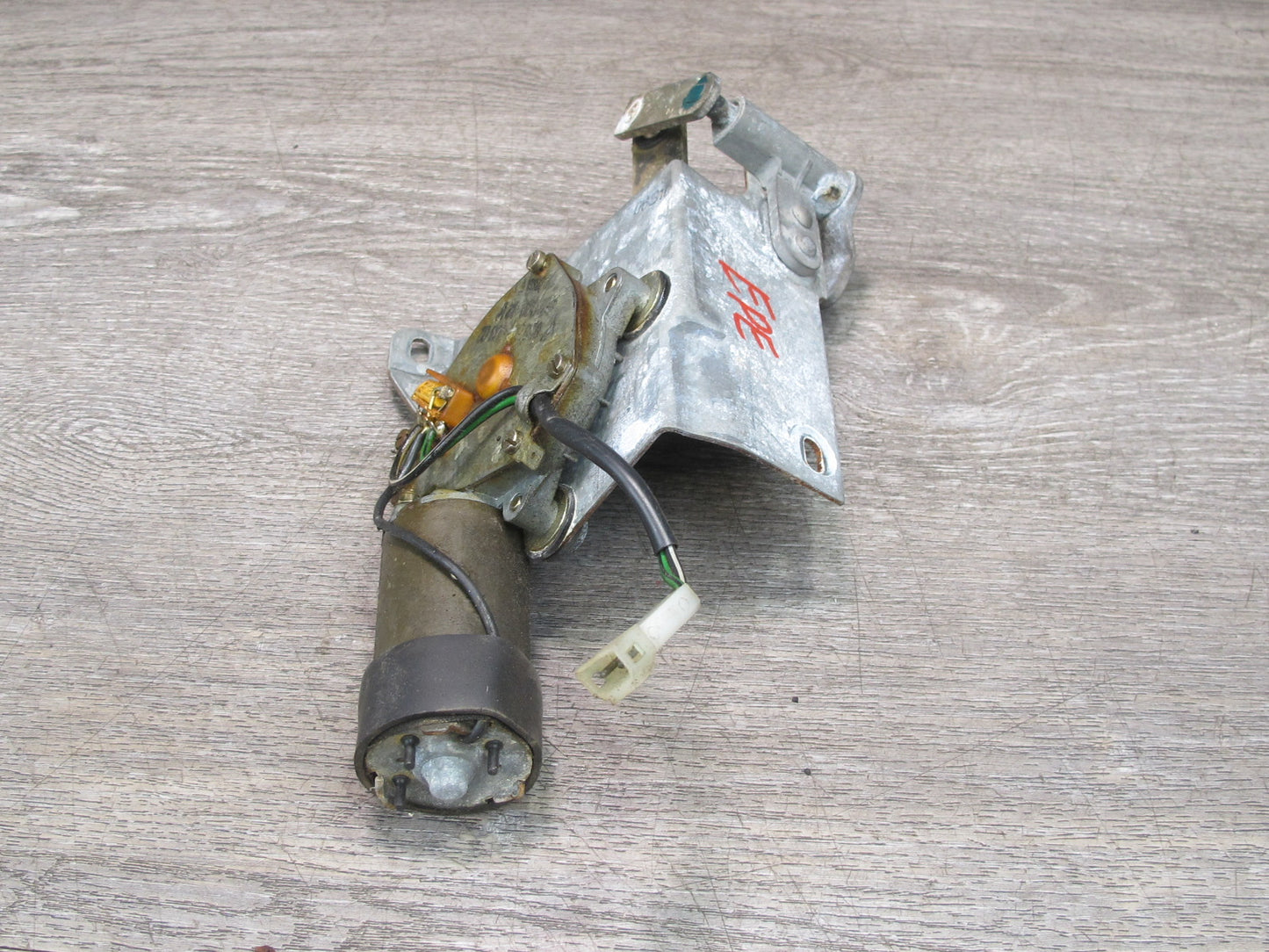1984-1995 Porsche 928 S Rear Hatch Trunk Tail Gate Wiper Motor Assembly