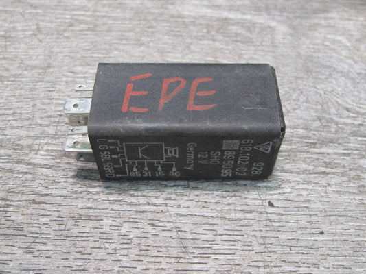 1978-1995 Porsche 928 S Seat Belt Warning Relay 92861810202