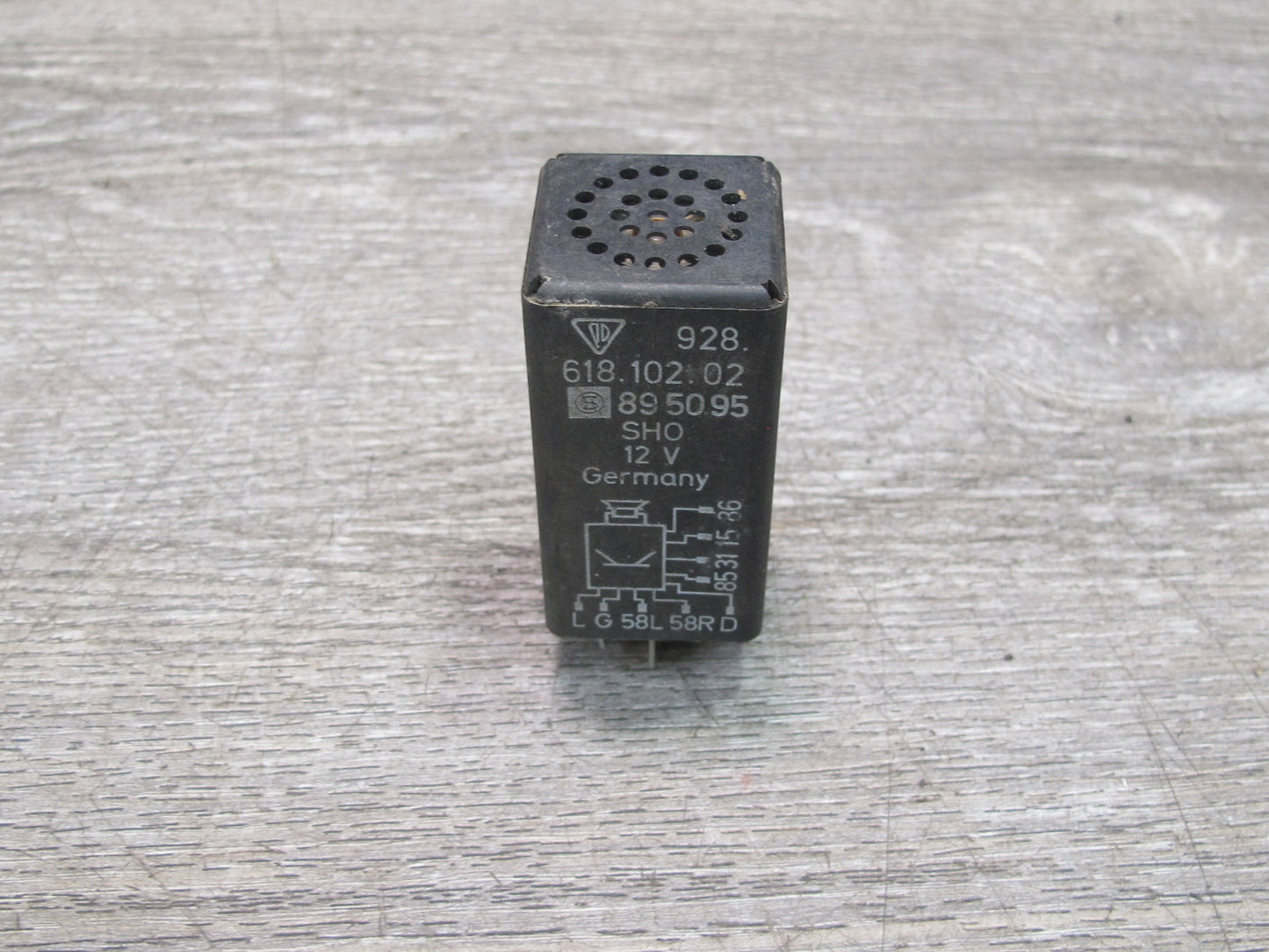 1978-1995 Porsche 928 S Seat Belt Warning Relay 92861810202