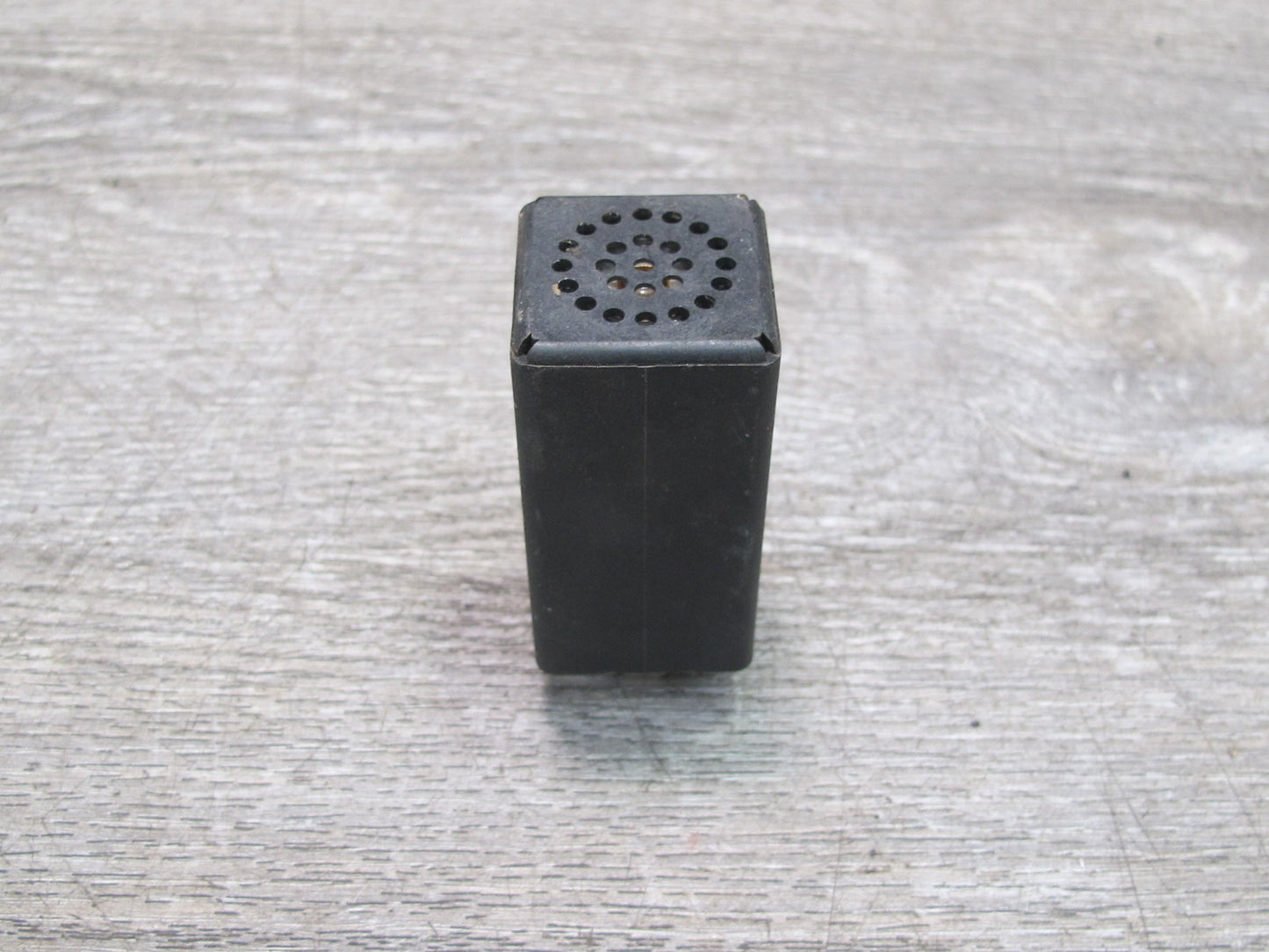 1978-1995 Porsche 928 S Seat Belt Warning Relay 92861810202