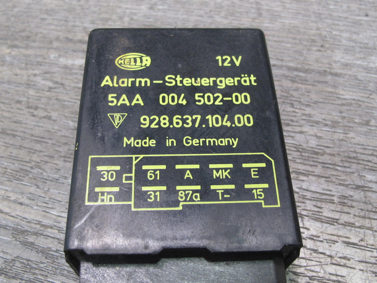 1984-1991 Porsche 928 S Anti Theft Alarm Control Relay Module 92863710400