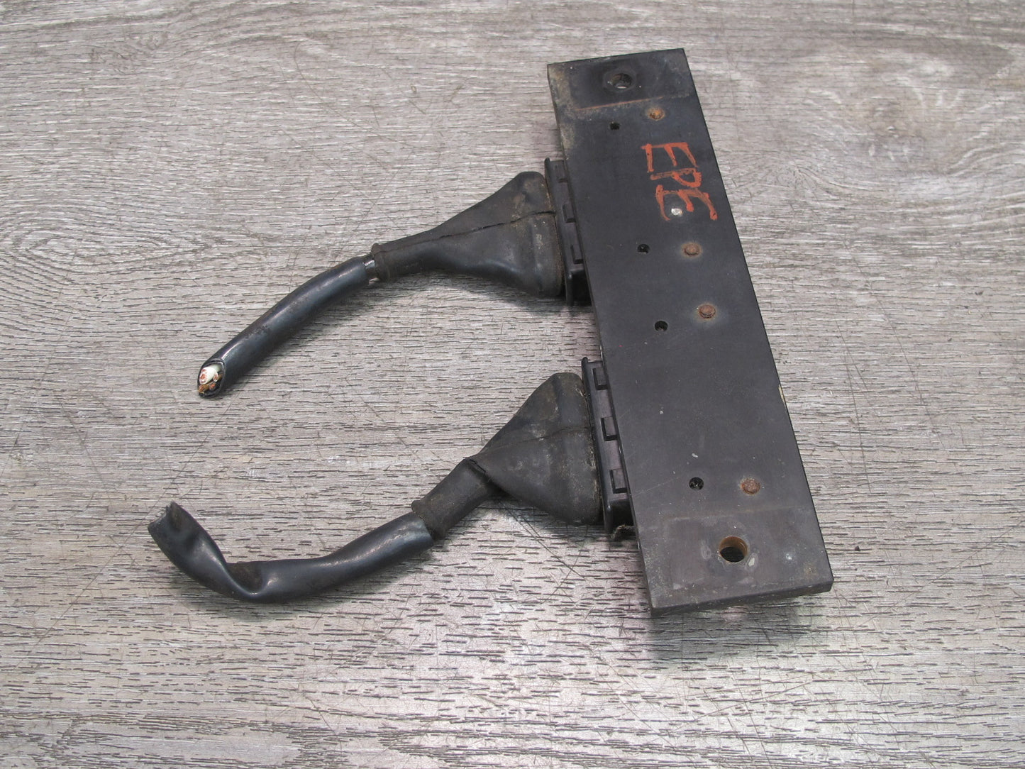 1984-1986 Porsche 928 S Engine Ignition Control Module Assembly