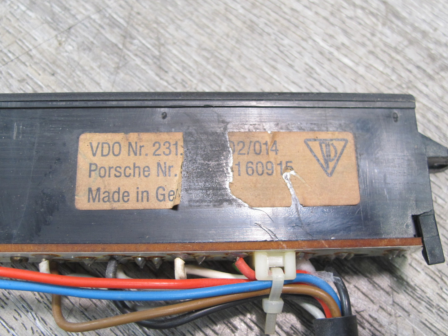 1984-1986 Porsche 928 S Dash Door Lock A/C Switch Control Module Unit
