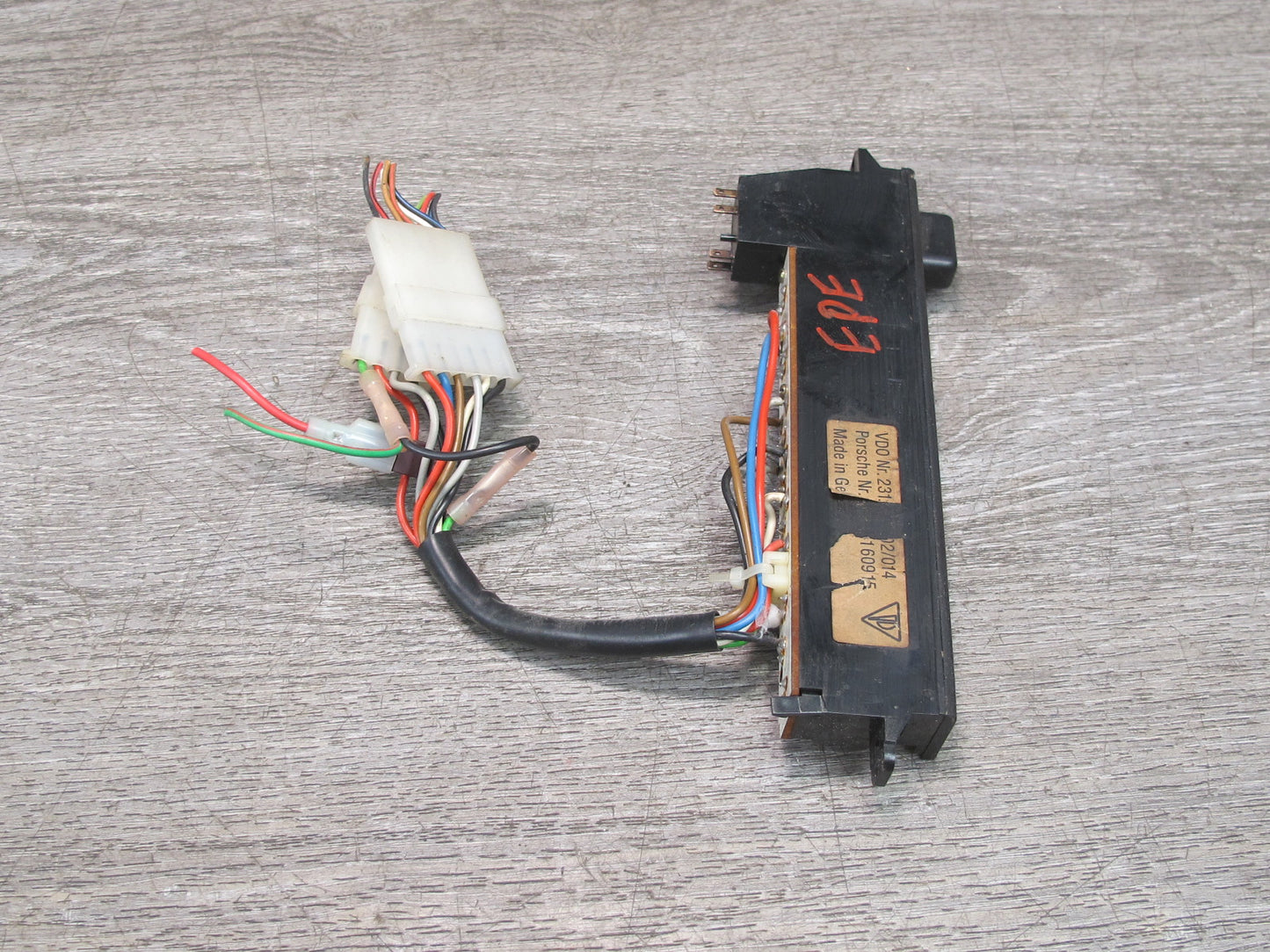 1984-1986 Porsche 928 S Dash Door Lock A/C Switch Control Module Unit