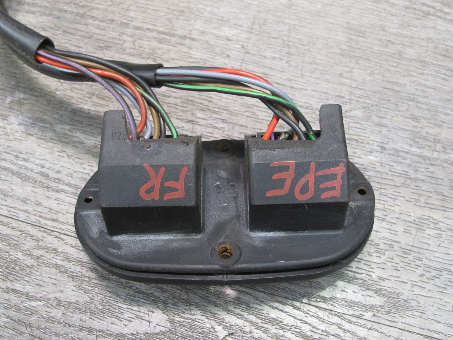 1984-1986 Porsche 928 S Right Power Seat Adjustment Switch Control W/ Trim Panel