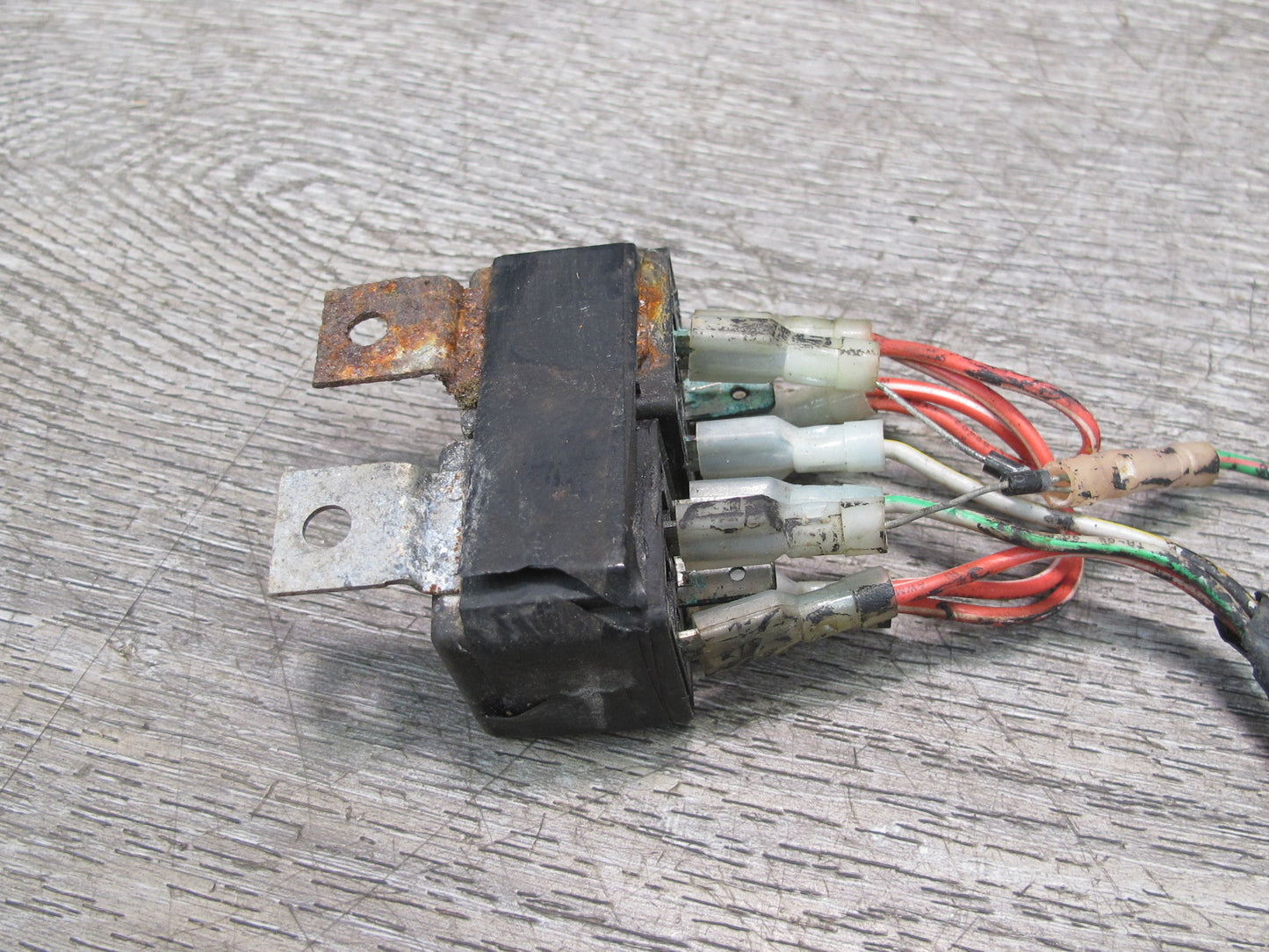 1984-1986 Porsche 928 S Potter & Brumfield Module Relay Unit Resistor