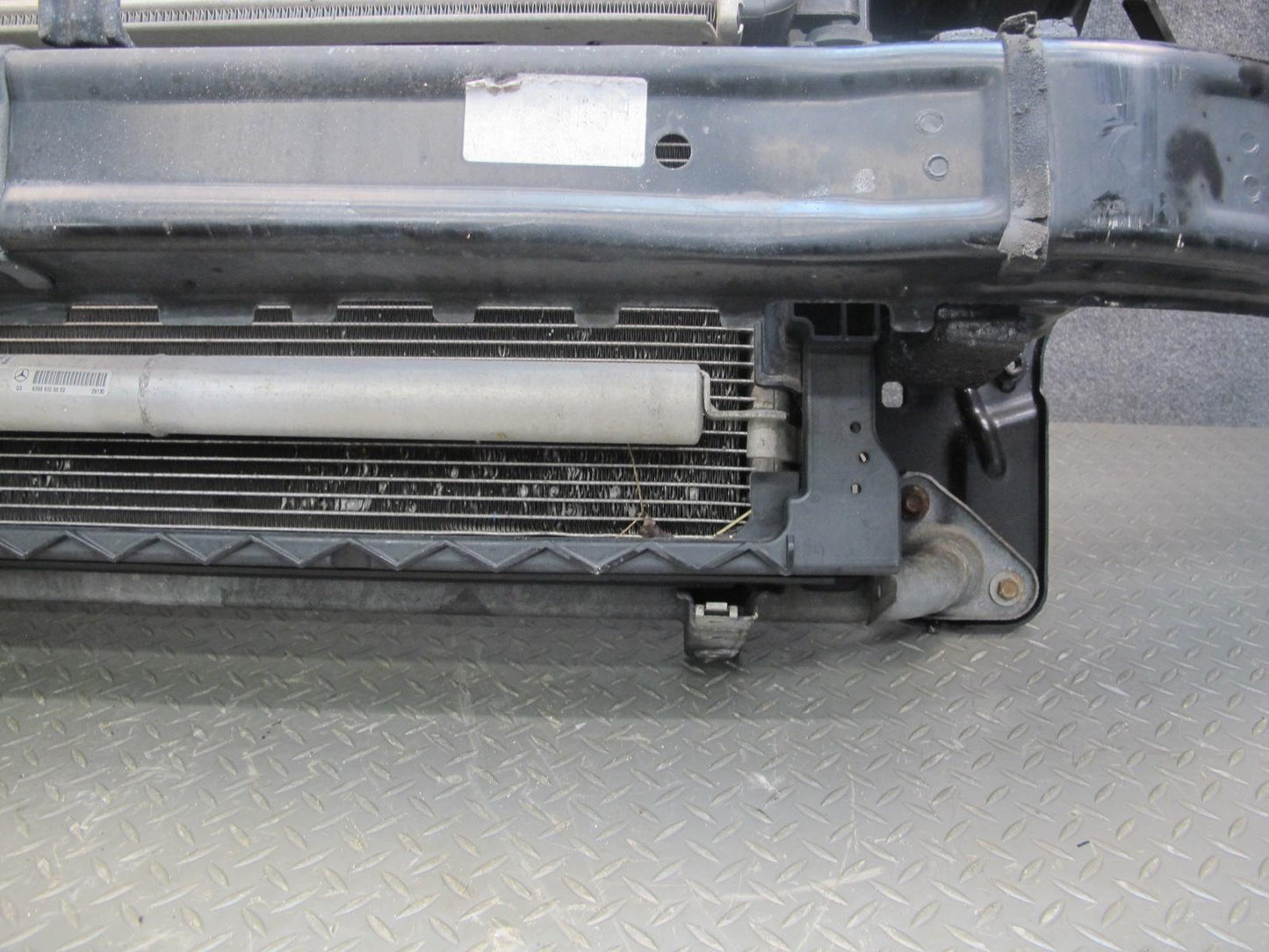 12-15 Mercedes W166 ML350 M642 Diesel Engine Radiator Condenser Fan Core Support