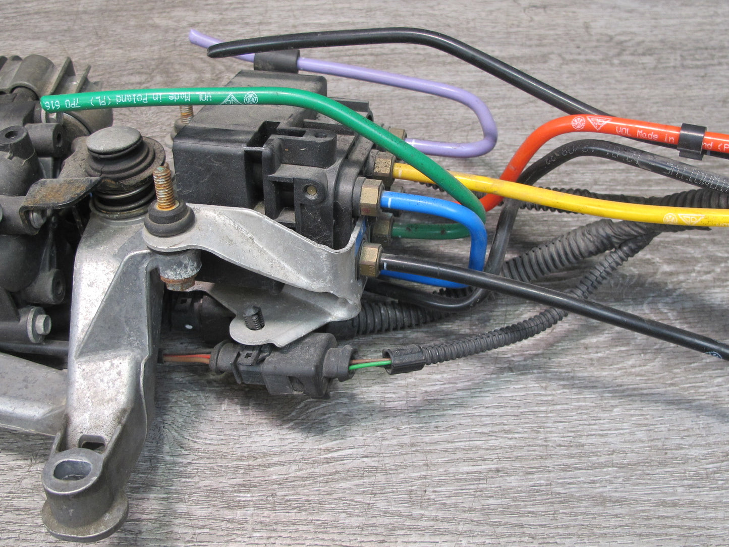 2011-2018 Porsche Cayenne 958 Air Suspension Compressor Pump 7P0616006E