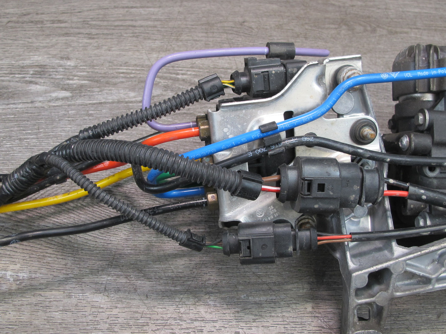 2011-2018 Porsche Cayenne 958 Air Suspension Compressor Pump 7P0616006E