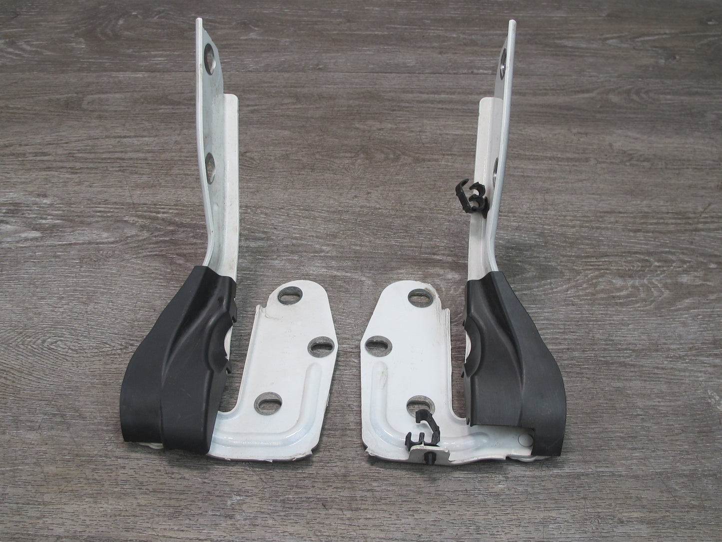 2011-2014 Porsche Cayenne 958 Front Left & Right Hood Hinge Set of 2