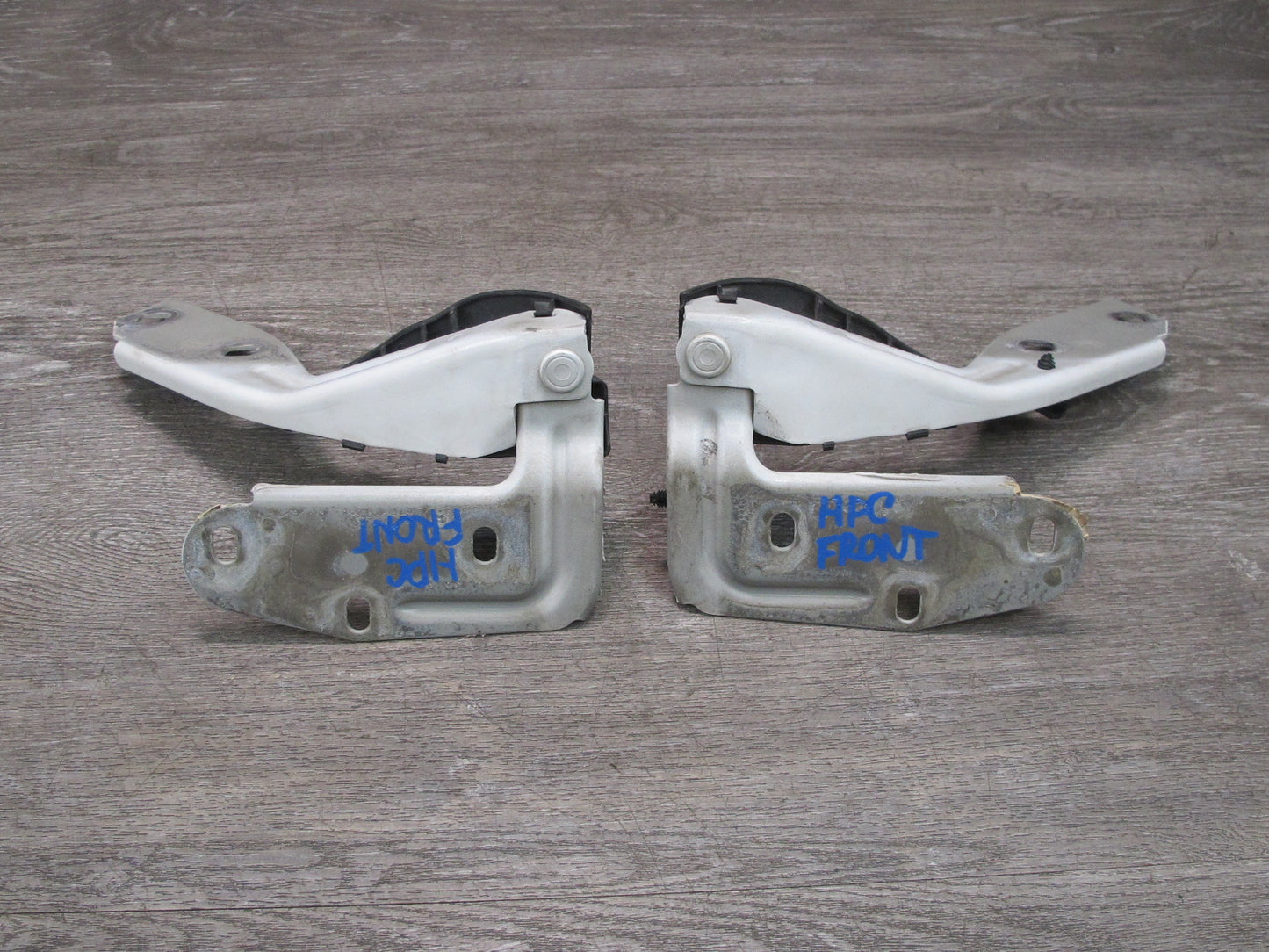 2011-2014 Porsche Cayenne 958 Front Left & Right Hood Hinge Set of 2