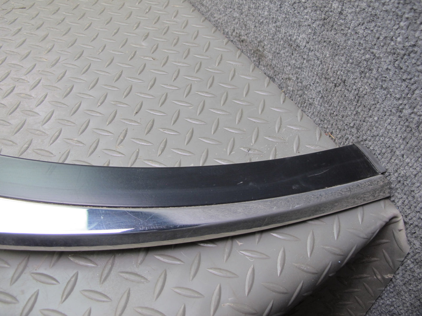 07-10 Bentley Continental GTC Rear Chrome Trim Molding Cover w Brake Light