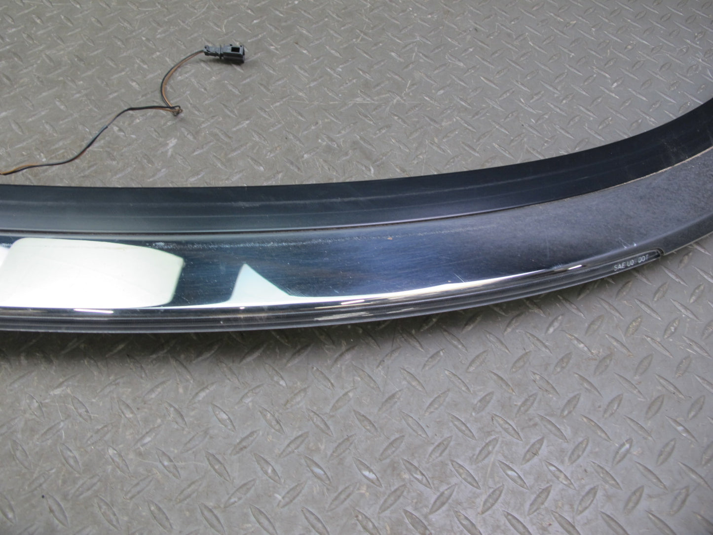 07-10 Bentley Continental GTC Rear Chrome Trim Molding Cover w Brake Light