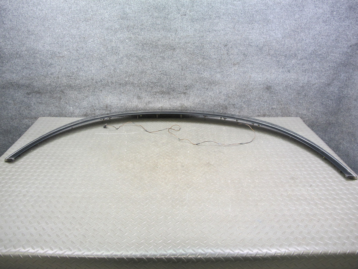 07-10 Bentley Continental GTC Rear Chrome Trim Molding Cover w Brake Light