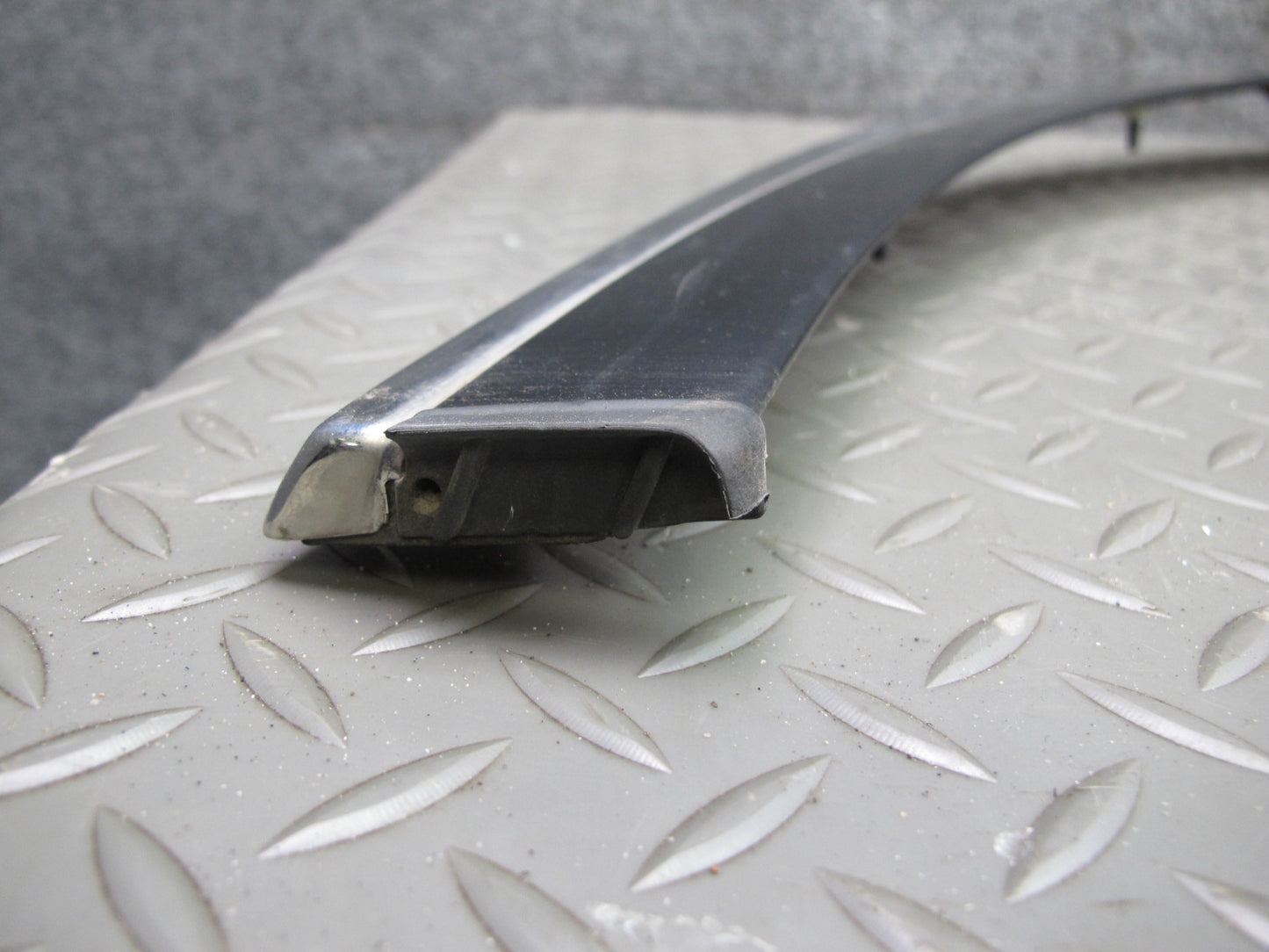 07-10 Bentley Continental GTC Rear Chrome Trim Molding Cover w Brake Light
