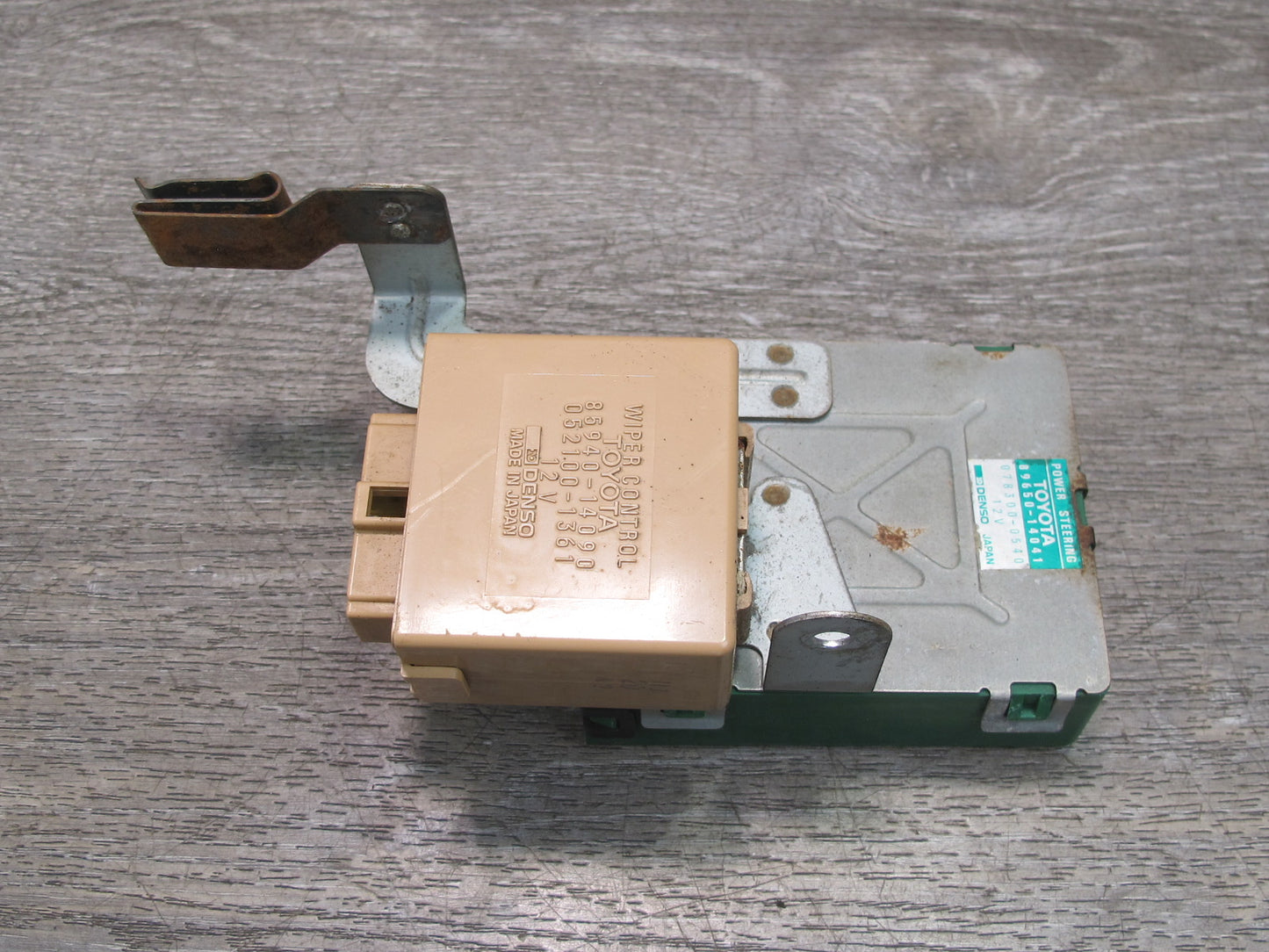 89-92 Toyota Supra MK3 Power Steering & Wiper Control Module w Bracket Assy OEM