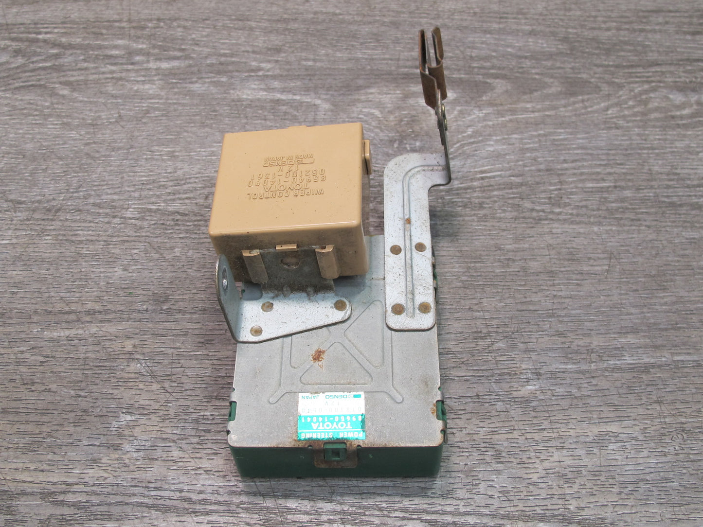 89-92 Toyota Supra MK3 Power Steering & Wiper Control Module w Bracket Assy OEM