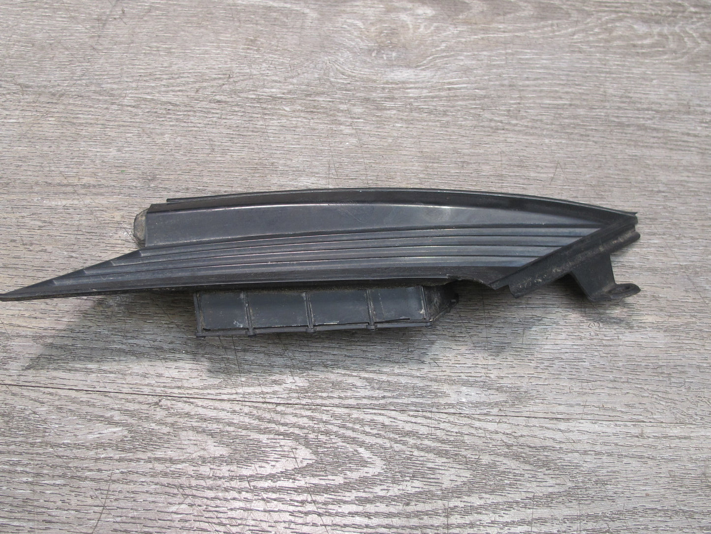 85-89 Toyota MR2 AW15 Rear Left & Right Exterior C-pillar Vent Trim Set OEM