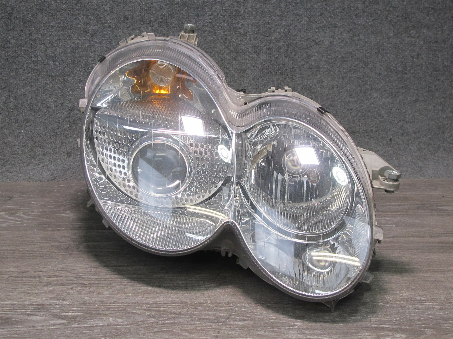 03-08 Mercedes R230 Sl-class Front Right Xenon HID Headlight Lamp OEM