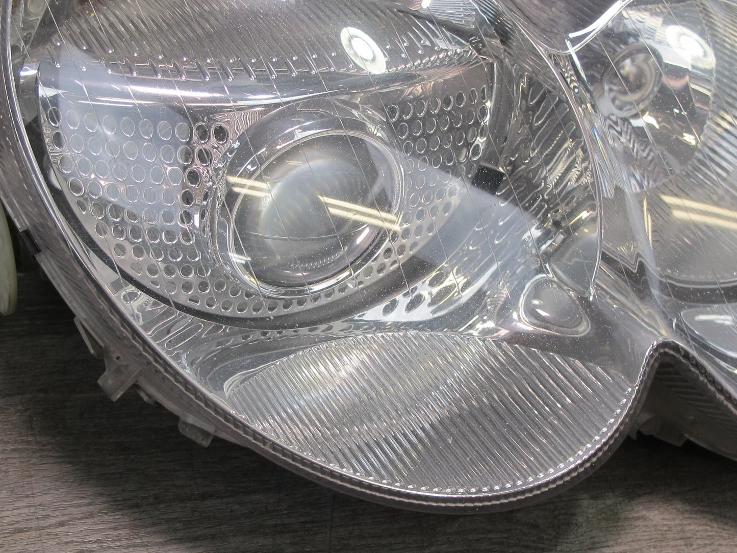 03-08 Mercedes R230 Sl-class Front Right Xenon HID Headlight Lamp OEM