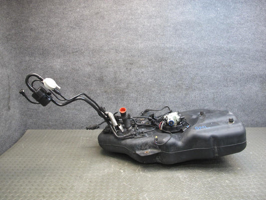 12-15 Mercedes W166 ML350 Diesel Adblue Additive Reservoir Tank w Pump & Hoses